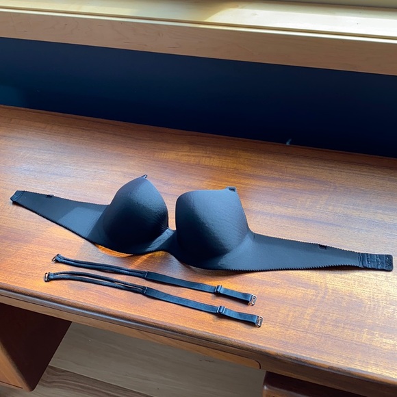 Seamless Underwire Bra 34C - Picture 2 of 9